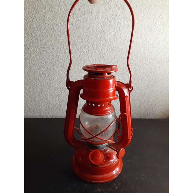 1950s 1950s Winged Wheel No 350 Red Oil Lantern For Sale - Image 5 of 7