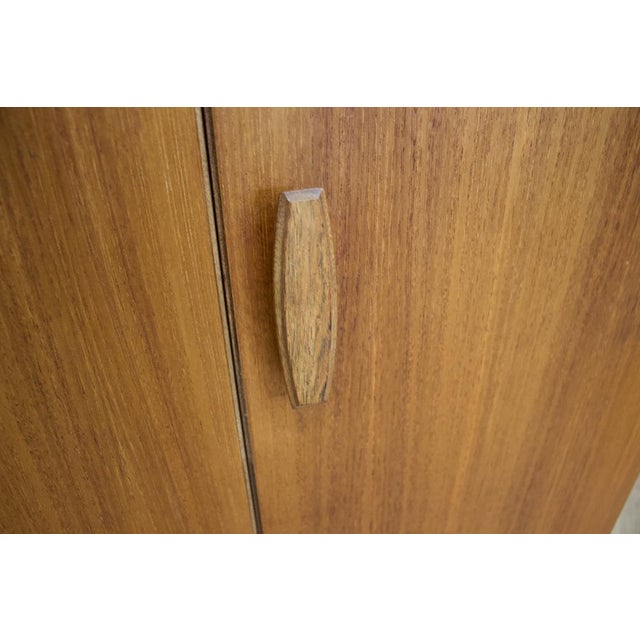 Brown Mid-Century Modern Teak Quadrille Wardrobe from G-Plan, 1960s For Sale - Image 8 of 12