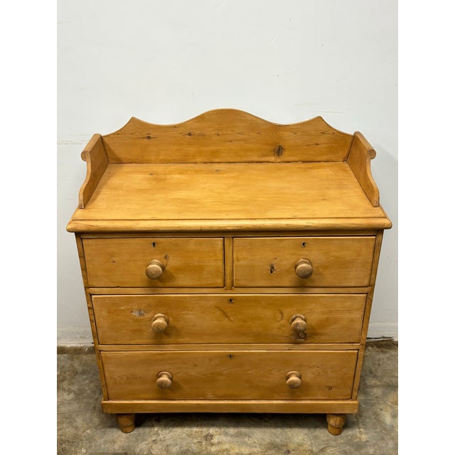 English 19th Century English Pine Chest of Drawers For Sale - Image 3 of 8