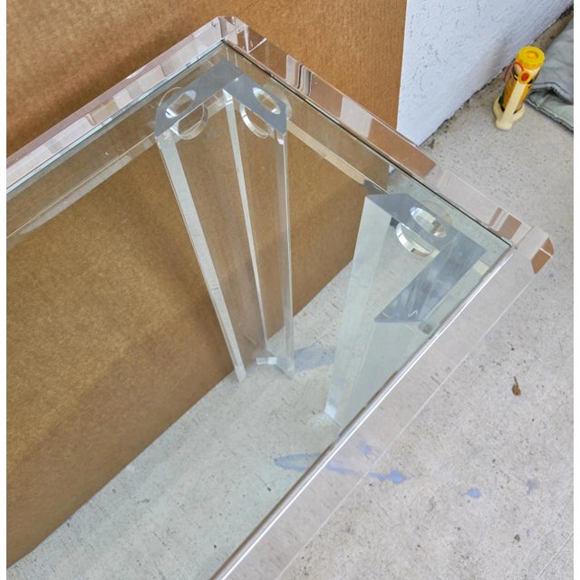 Vintage 1970s Mid-Century Modern Lucite Console Sofa Table For Sale - Image 9 of 13