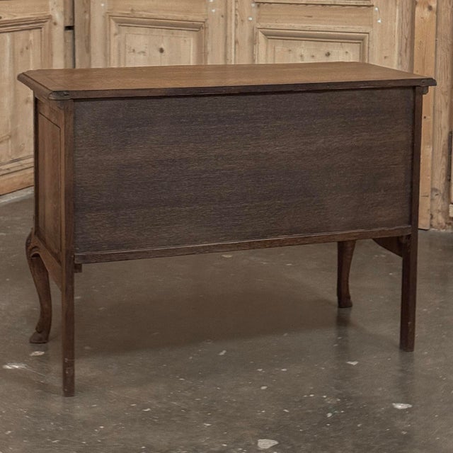 Country French Régence Style Chest of Drawers ~ Commode With Cabriole Legs For Sale - Image 18 of 18