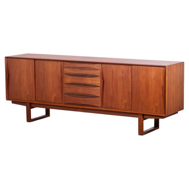 Danish Teak Sideboard by Arne Vodder for Skovby Møbelfabrik, 1960s For Sale - Image 13 of 13