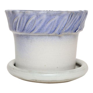 Vintage Periwinkle Incised Studio Ceramic Planter With Saucer by Deanna Nichols For Sale