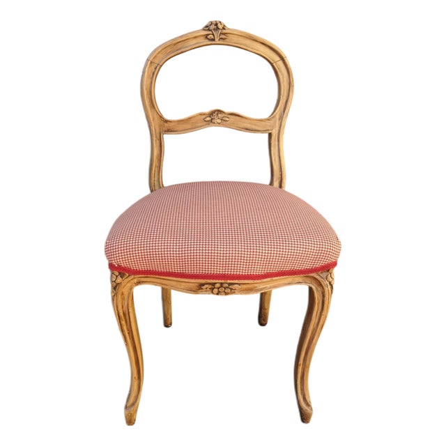 Early 20th Century Victorian Upholstered Parlor Chair For Sale