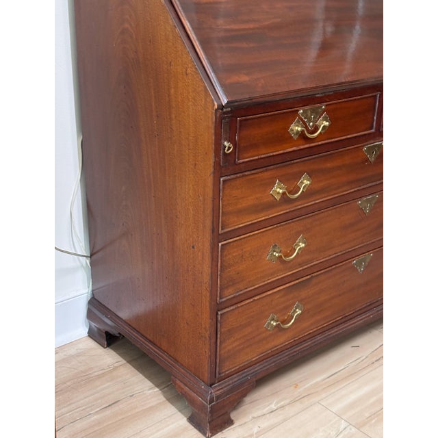 Early George III Mahogany Bureau Bookcase With Carved Swan Neck Pediment For Sale - Image 13 of 17
