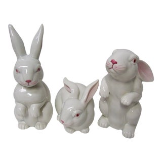 Vintage Fitz & Floyd Japan White Easter Rabbit Figurines-Set of 3 For Sale