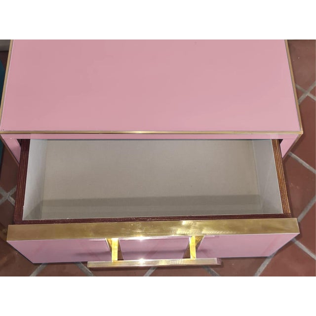 Contemporary Italian Pink Murano Glass Nightstand with Brass and Gray Velvet from Justfurnituress SRL, Set of 2 For Sale - Image 3 of 9