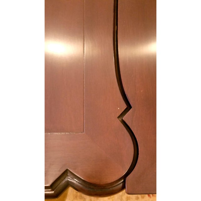 Extra Large Custom Mahogany Georgian Dining Table For Sale In New York - Image 6 of 12