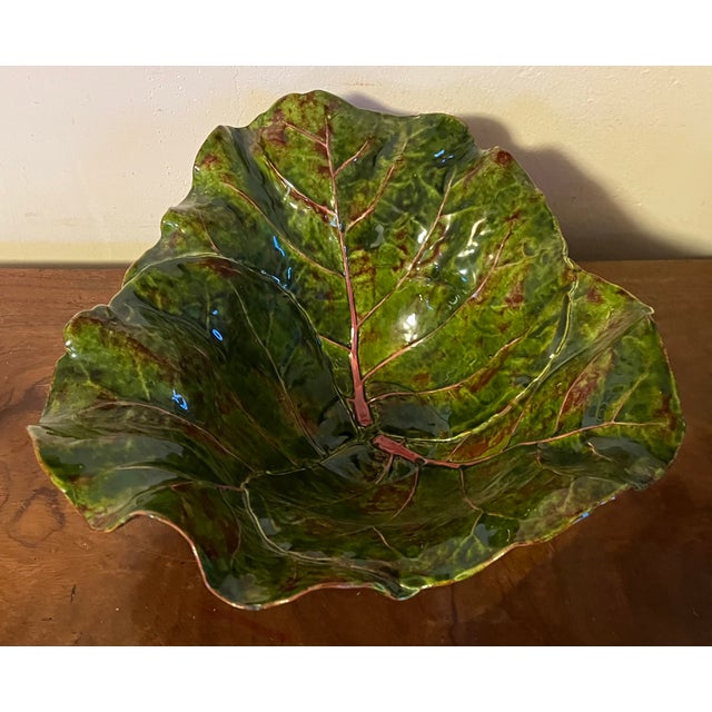 Large Dodie Thayer sea grape leaf serving or centerpiece bowl. Dark green relief molded leaves with pink / purple veins....