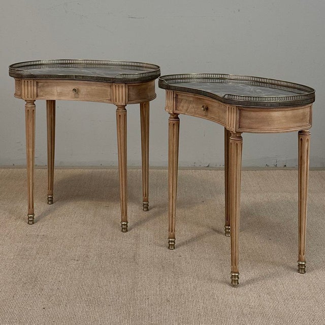 Pair of Louis XVI Neoclassical Stripped Mahogany Side Tables With Bronze Trim For Sale In Dallas - Image 6 of 18