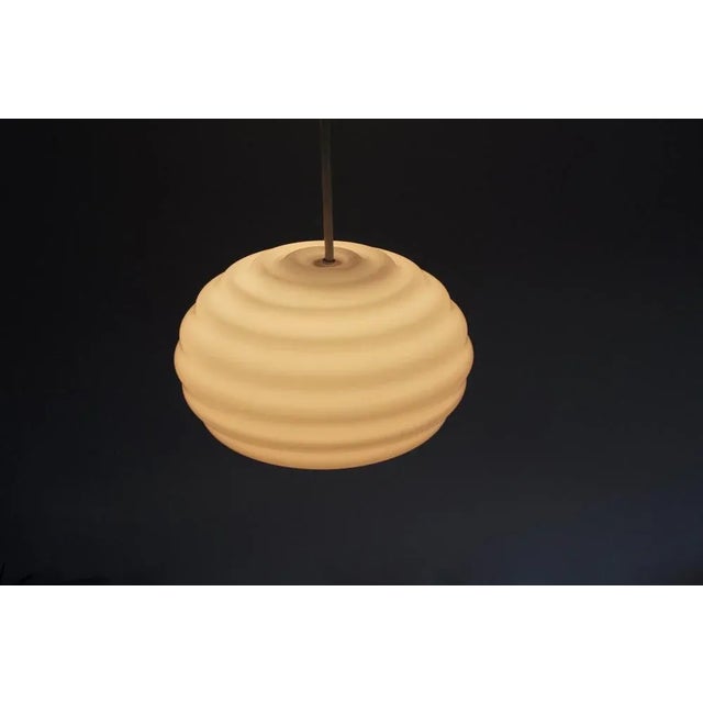 New Wave Opal Glass Pendant by Verner Panton for Holmegaard, 1984 For Sale - Image 10 of 14