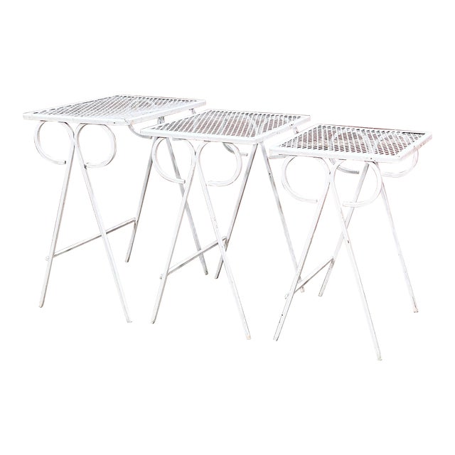 Vintage Mid Century Modern Salterini Wrought Iron Nesting Tables - Set of 3 For Sale