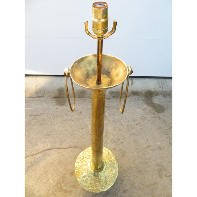 Monumental 4ft Vintage Hammered Brass Ottoman Revival Floor Lamp ~ Repousse Art ~ Hollywood Regency / Bohemian ~ Antique Lighting For Sale - Image 11 of 18