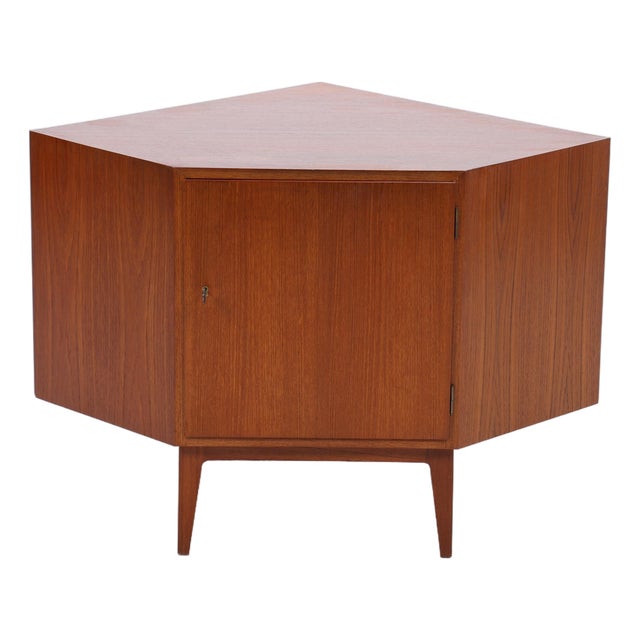 Vintage Teak Corner Chest of Drawers, 1960s For Sale