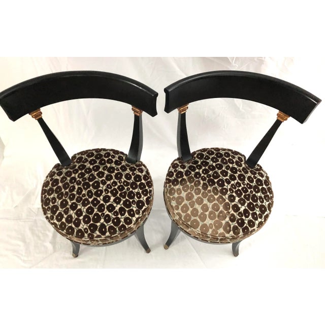 1990s Vintage Set of 4 Black Lacquered Hollywood Regency Klismos Dining Side Chairs For Sale - Image 9 of 10