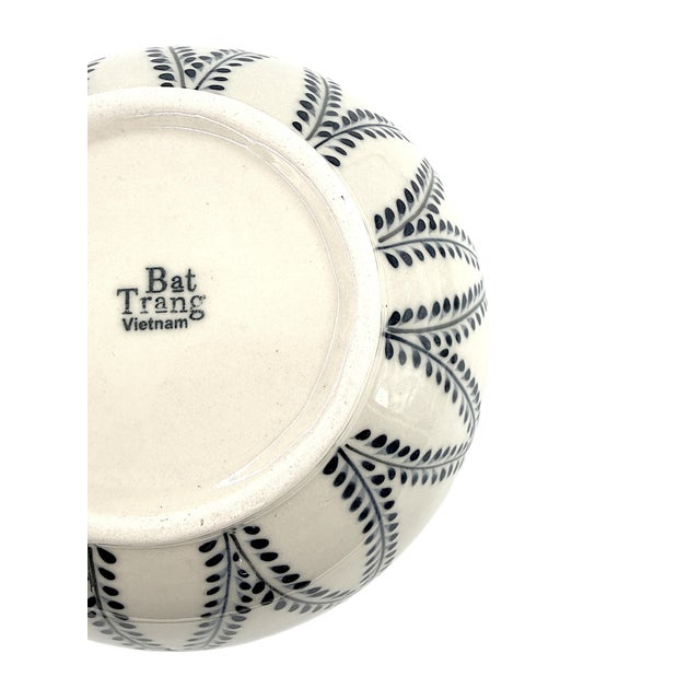 Asian Modern Bat Trang Vietnamese Soup Bowls With Hand Painted Blue Botanical Motif - Set of 4 For Sale In New York - Image 6 of 9