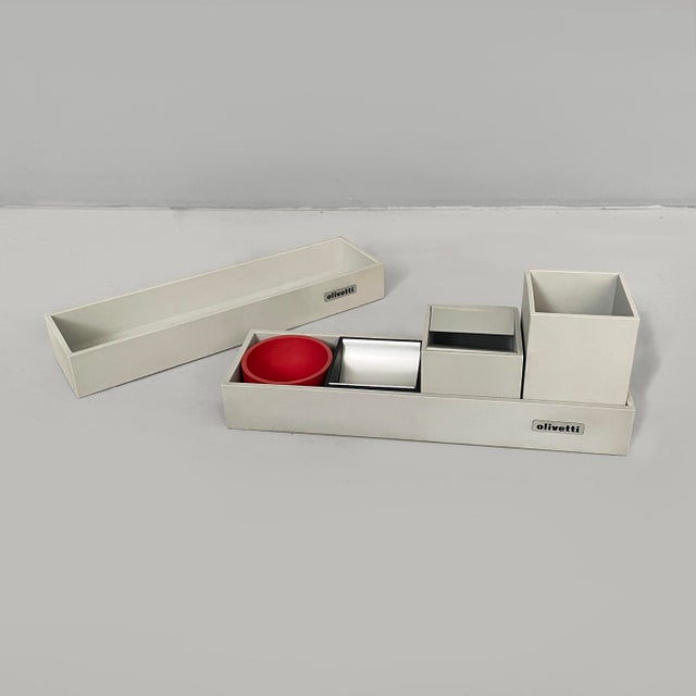 Italian Modern Gray Plastic Desk Set by Bruno Munari for Olivetti, 1960s, Set of 5 For Sale - Image 13 of 13