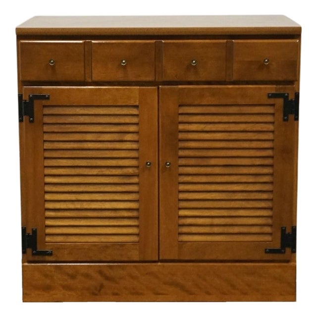 Ethan Allen Heirloom Nutmeg Maple CRP Custom Room Plan 30" Shutter Door Cabinet 10-4511p For Sale