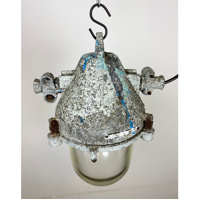 Industrial Grey Cast Aluminium Explosion Proof Lamp from Elektrosvit, 1970s For Sale - Image 10 of 18