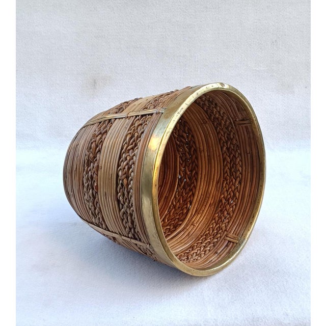 Braided Wicker Basket with Brass Edge, 1970s For Sale - Image 4 of 13