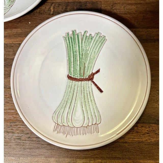 Vintage ITalian Majolica Ceramic Vegetable Salad Plates 8”-Set of 3 For Sale - Image 4 of 4