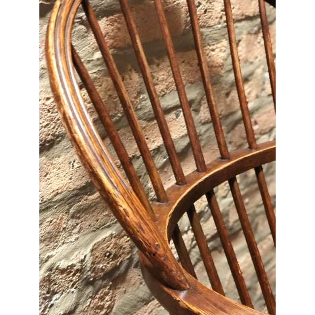 Wood Pair of American Bow Back Oak Windsor Armchairs Early 1900s For Sale - Image 7 of 12