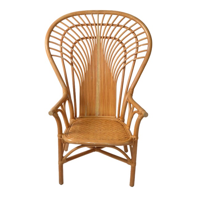 Vintage Handcrafted Beige Bamboo Split Reed Caning Rattan Peacock Chair For Sale