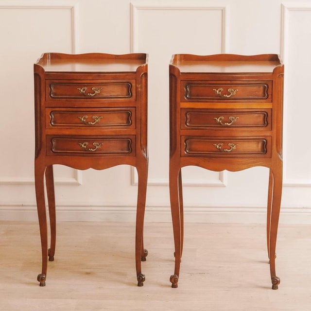 Vintage Louis XV Style Bedside Tables, Set of 2 For Sale - Image 11 of 11