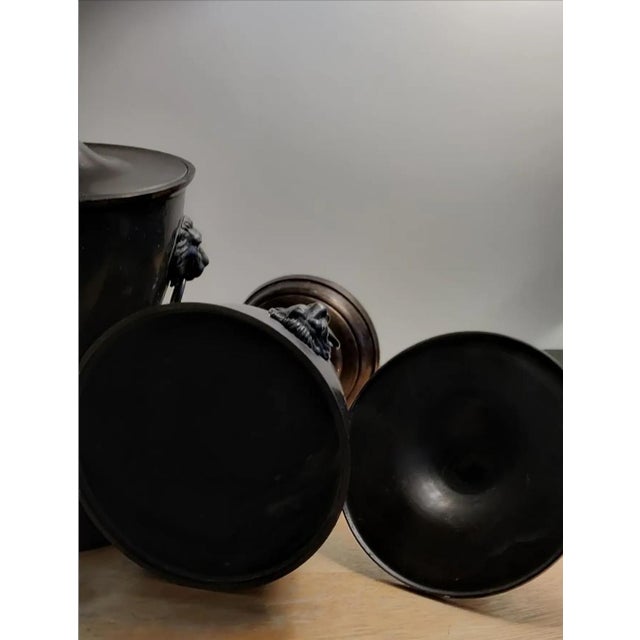 Late 20th Century Vintage Regency Style Chestnut Urn With Lion Head Ring Handles ~ a Pair For Sale - Image 5 of 7