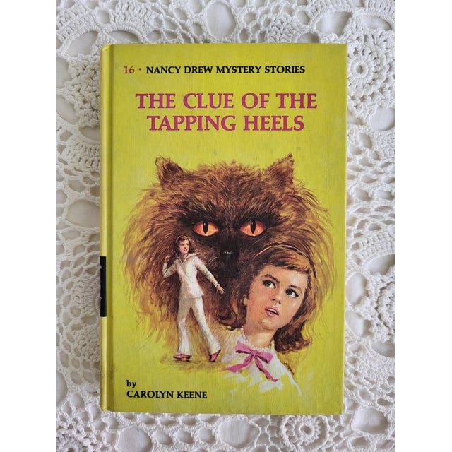 1960s Set of 4 Vintage Nancy Drew Books For Sale - Image 5 of 9