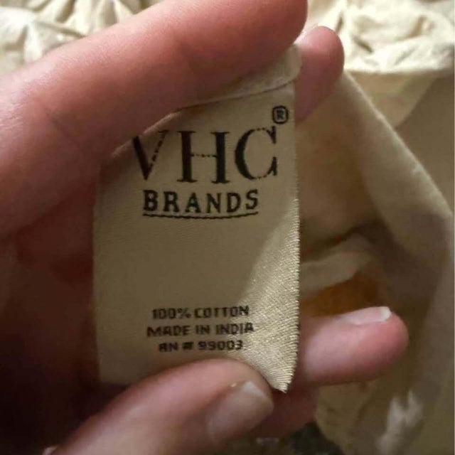 (1) 24”x22” VHC Brands Cream Textured Pillow Cover For Sale In Sacramento - Image 6 of 7