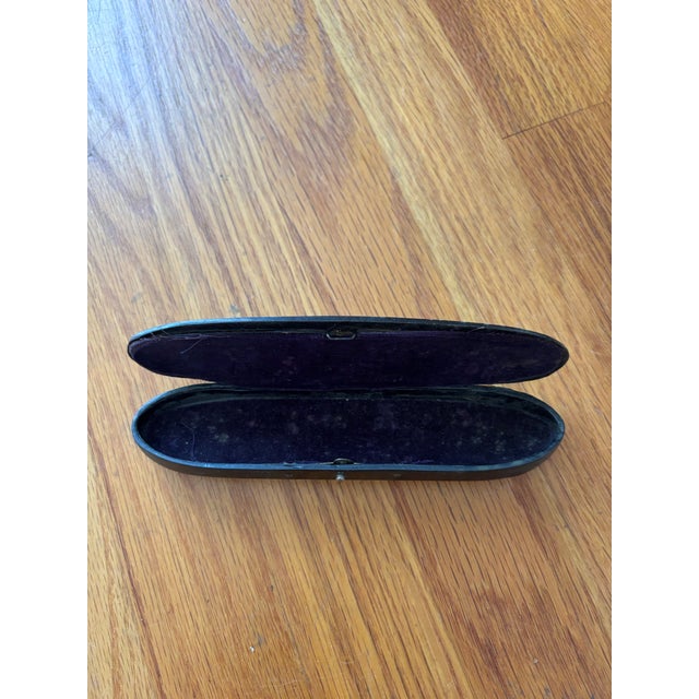 Japanese Antique Meiji Style Japanese Black Lacquer & Gilt Figural Spectacle/Pencil Case For Sale - Image 3 of 6