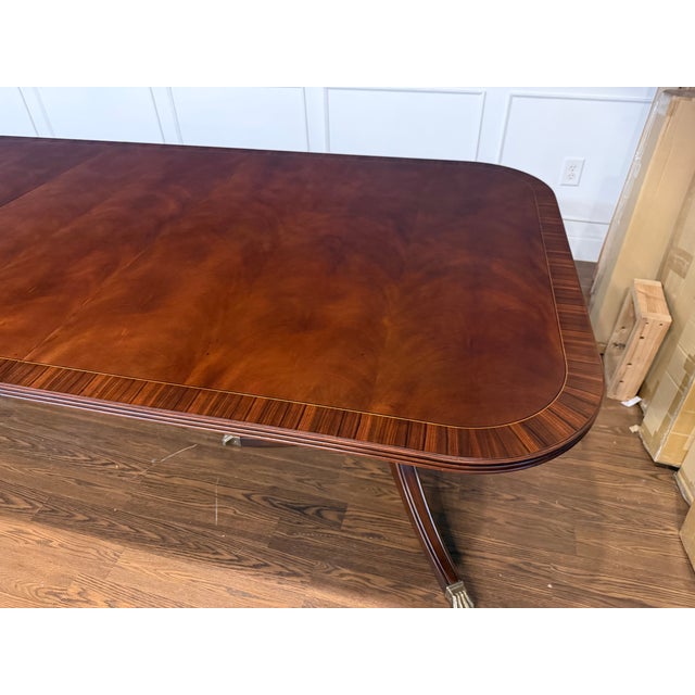 2020s Traditional Banded Georgian Style Mahogany Dining Table by Leighton Hall - Showroom Sample For Sale - Image 5 of 14