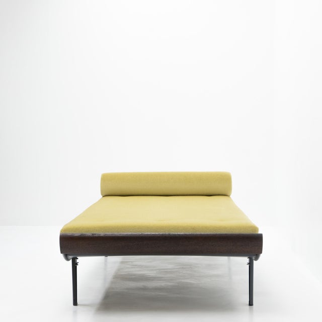 We have selected Musco 16/66 Mohair from De Ploeg, the Netherlands: Mohair has as an advantage that it is a natural...
