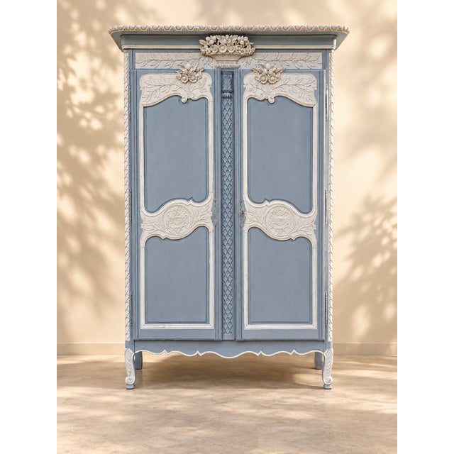 Norman Bluish-Grey Wardrobe with Carved Decoration, 1810 For Sale - Image 4 of 6