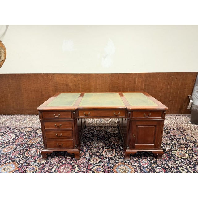 English Desk in Mahogany For Sale - Image 4 of 18