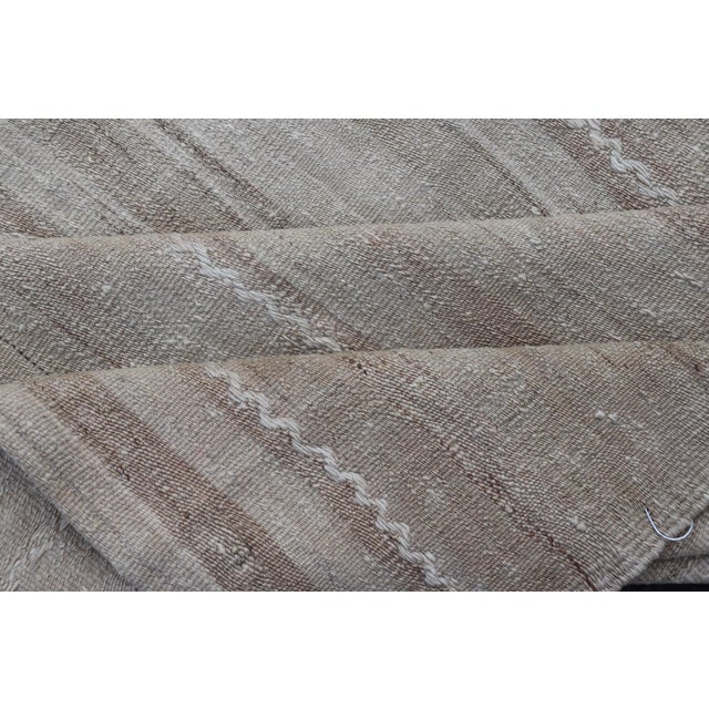 Subtle Vintage Turkish Kilim Rug With Soft Beige and Taupe Tones 5'4 X 6'9 For Sale - Image 9 of 10