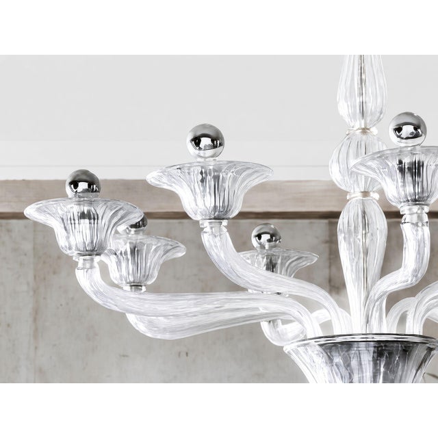 Custom Contemporary Italian 8-Arm Seeded Murano Glass Chandelier With Silver Accents For Sale In New York - Image 6 of 10