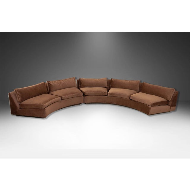 Mid-Century Modern 1970s Milo Baughman for Thayer Coggin Curved Sectional Sofa Newly Reupholstered For Sale - Image 3 of 12