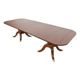 Drexel Heritage Georgian Banded Flame Mahogany Double Pedestal Extension Dining Table, Newly Refinished For Sale