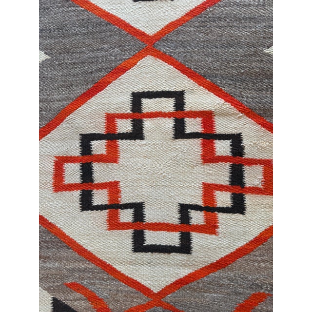 Navajo Rug circa 1920 Klagetoh Hand Knotted Diamond Pattern Gray Orange Black For Sale - Image 12 of 17