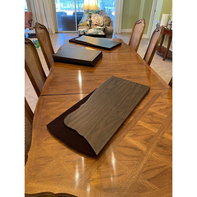 French Provincial Extendable Dining Table & 6 Chairs For Sale - Image 11 of 16