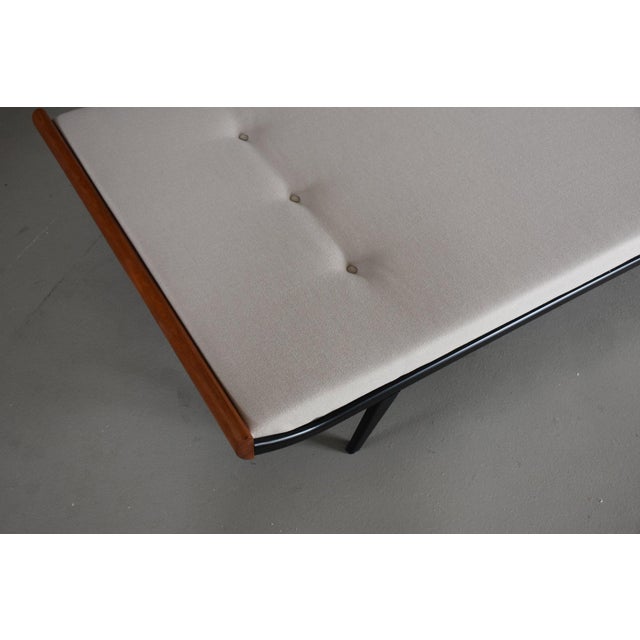 Auping Mid-Century Modern Cleopatra Daybed by Dick Cordemeijer for Auping, 1960s For Sale - Image 4 of 6