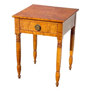 Antique 19th Century Sheraton New England Tiger Maple Work Table / Nightstand For Sale
