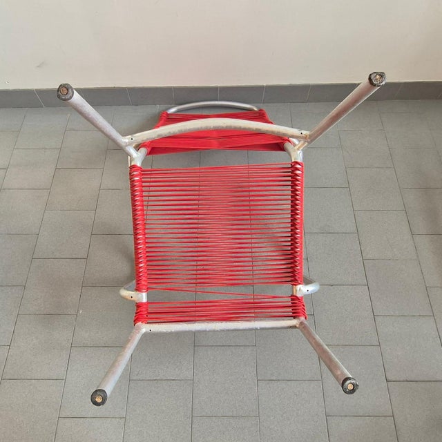 Vintage Aluminum and Plastic Wire Armchairs from Scoubidou, 1950s, Set of 5 For Sale - Image 13 of 17