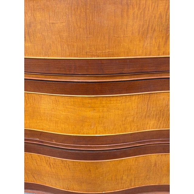 Antique Colonial Revival Serpentine Chest of Drawers, 1920s American Cherry & Maple Dresser, Vintage Curved Front Bedroom Furniture, Wood For Sale - Image 12 of 12