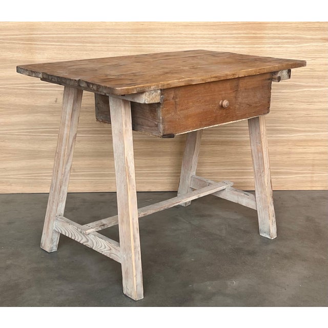 Early 19th Century Spanish Baroque Bleached Side Table with Drawer For Sale - Image 4 of 18