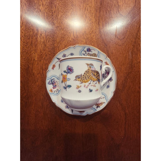 1980s Haviland Limoges “Golden Quail” Porcelain Dinnerware Set of 6 – Hand-Decorated, Gilt Trim, Made in France - Set of 31 For Sale - Image 10 of 10