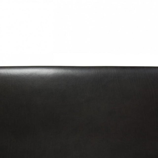 Swan Sofa in Black Grace Leather by Arne Jacobsen, 2019 For Sale - Image 14 of 18