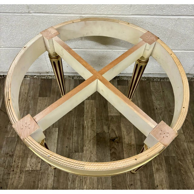 Late 20th Century Vintage French Louis XVI Style Round Marble Top Side Table End Table For Sale - Image 5 of 10